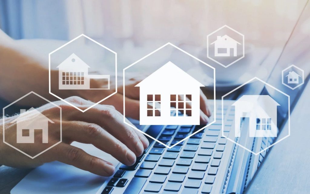 clavier avec symbole maison