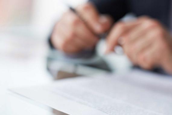 Signature d'un contrat