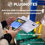 tablette mains papier