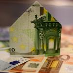 Billet de banque (€) en forme de maison